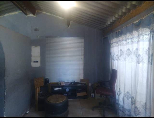 2 BEDROOM HOUSE FOR SALE IN PALM SPRINGS